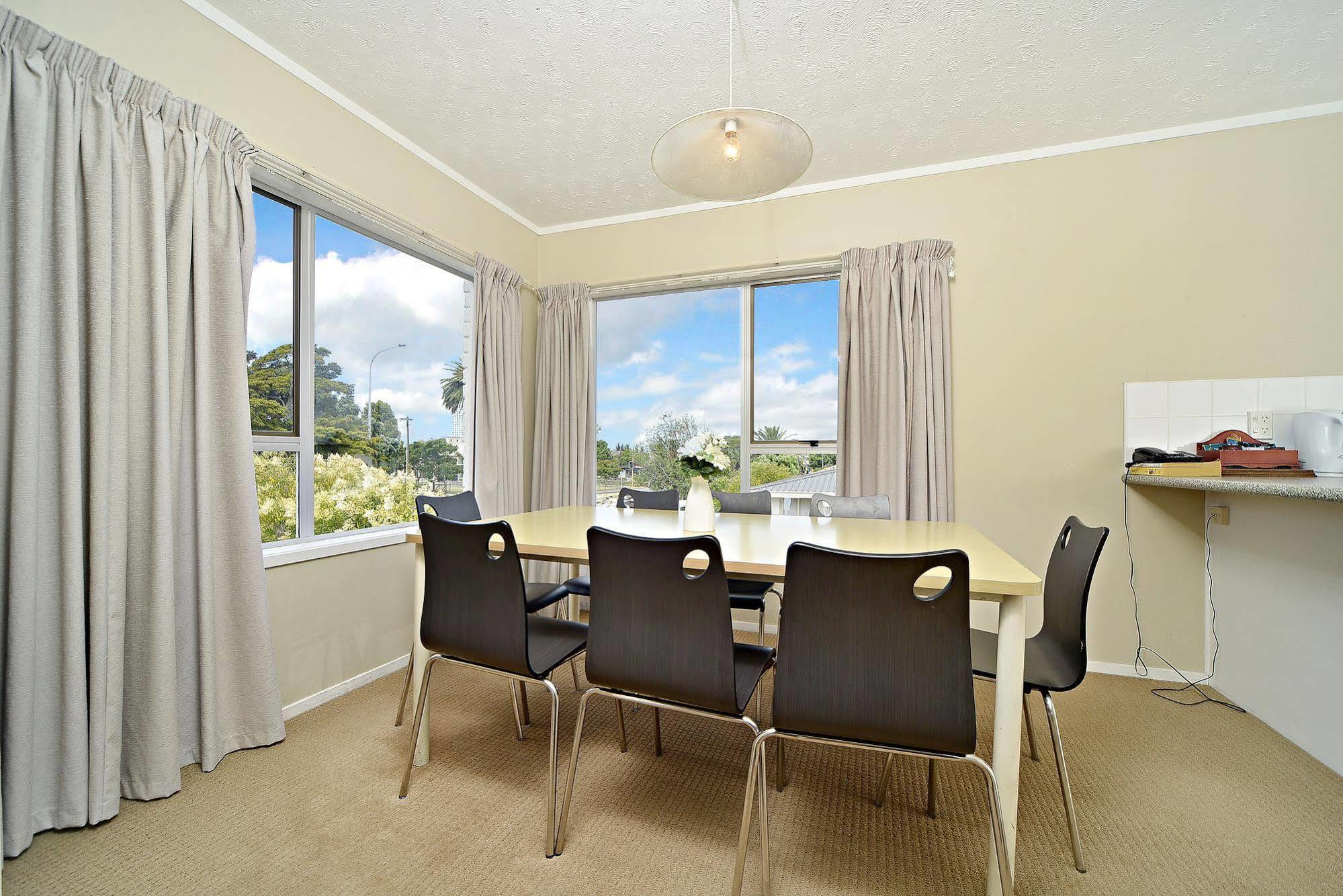 Takapuna Motor Lodge Auckland Bagian luar foto